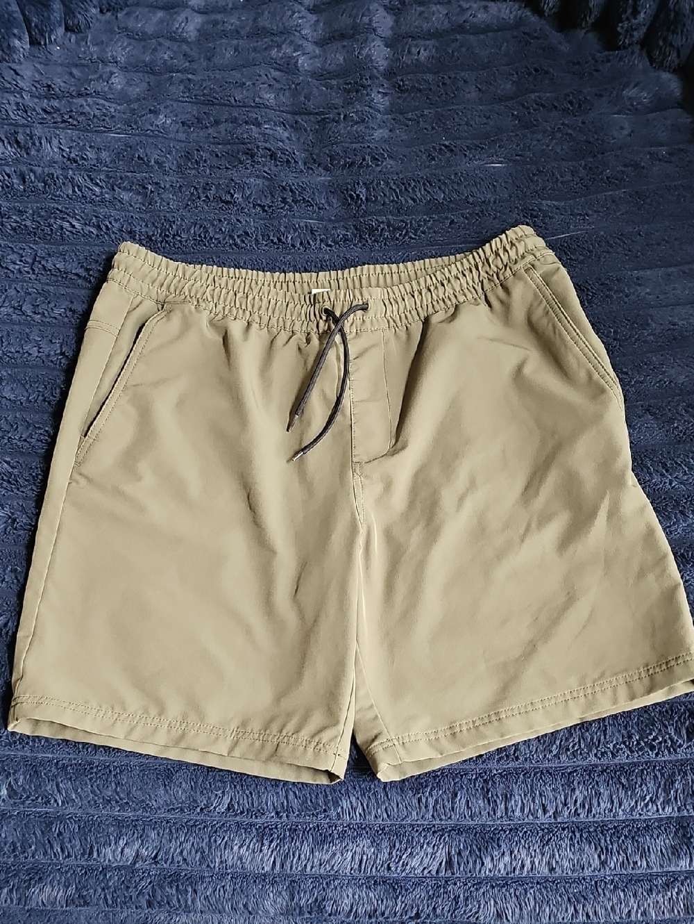 Mens Stretchtech Olive Shorts Size XL